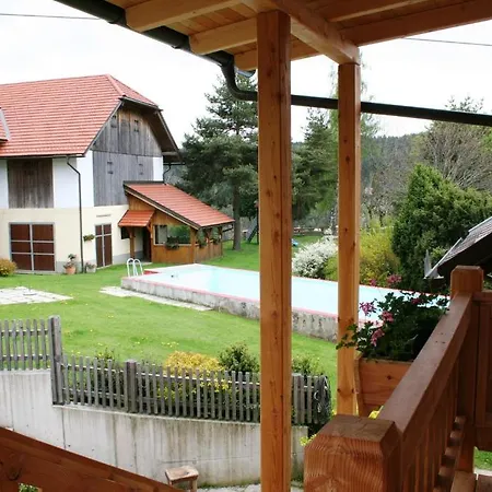 Vila Kniebergerhof Liebenfels Pokoj fotografie